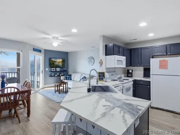 575 Park Place Dr #2B, Kaiser, MO 65047