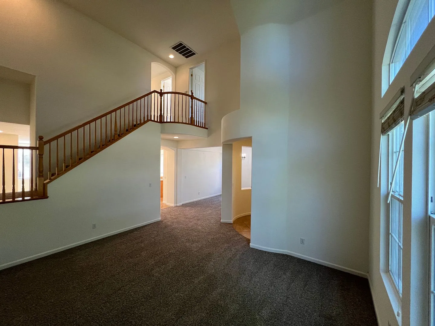 Beautiful Home in Cameron Park with Pool and Greenbelt Views! — Photo 2