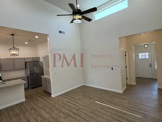 1323 Mission Nuevo Dr #A — Photo 7