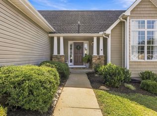 4 Clematis Dr, Taylors, SC 29687