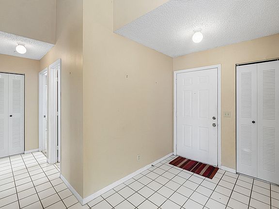 4th image of 6561 Fern Street