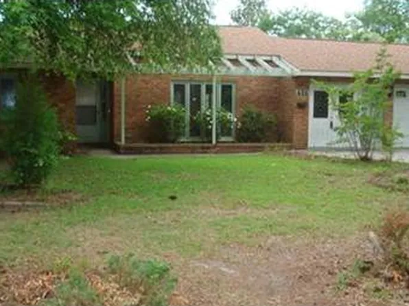 406 McCall Rd, Springfield, GA 31329