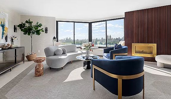 3rd image of 40 E 94th St APT 22B