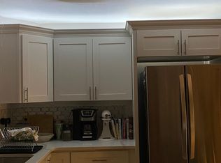 98 Minto St, Providence, RI 02908