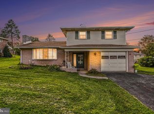 1371 Norton Rd, Steelton, PA 17113
