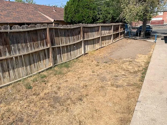 2 bed, $1,200 — Photo 2
