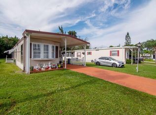 208 W Caribbean Port St, Pt Saint Lucie, FL 34953