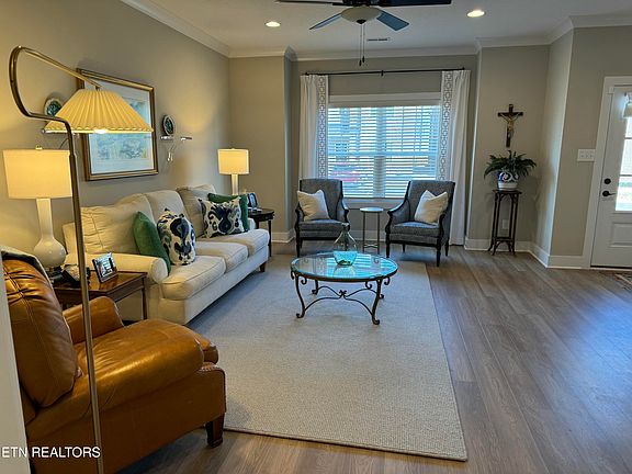 5th image of 7219 Sassafras Way