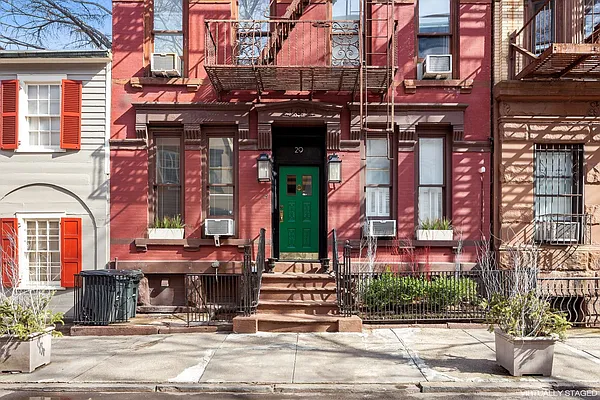 Rented by Corcoran | media 19