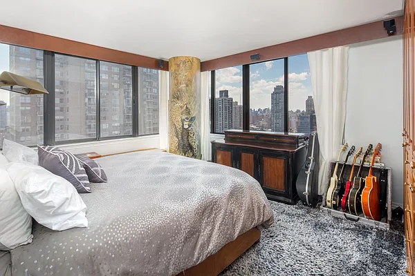 Sold by Compass | media 4