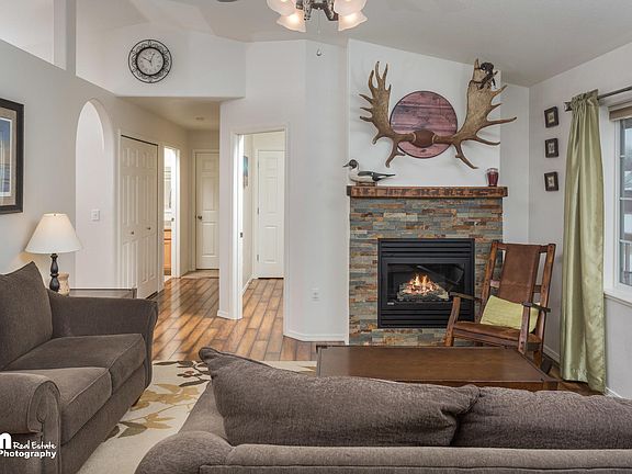 3rd image of 11671 E Annie Ln