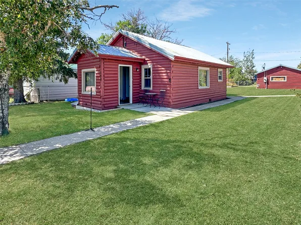 138 2nd Ave NW, Cut Bank, MT 59427