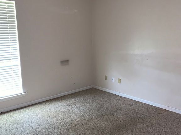 4th image of 4372 W Whippoorwill Cir