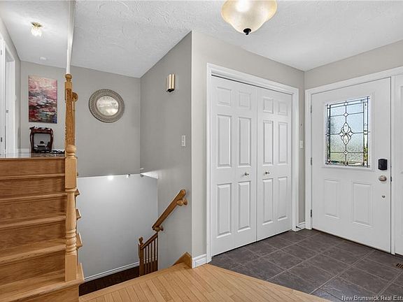 4th image of 414 Amirault St