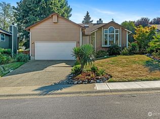 1825 SW 323rd St, Federal Way, WA 98023