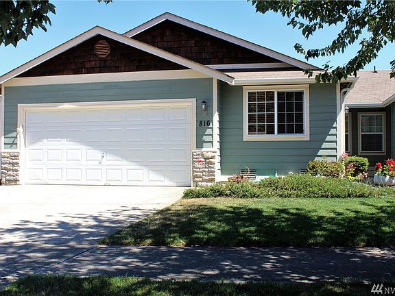 2nd image of 816 Avalon Ct SE