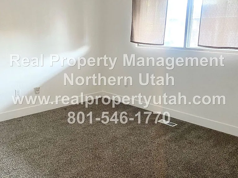 111 E Center St #C5 — Photo 17