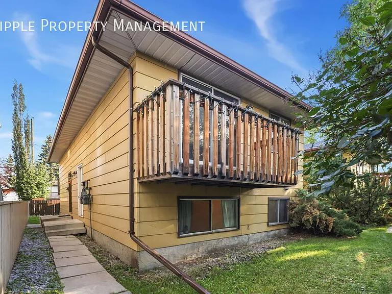 7712 Bowness Rd NW #E — Photo 15