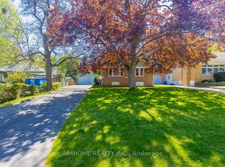 12 Canham Cres, Toronto, ON M1S2H6