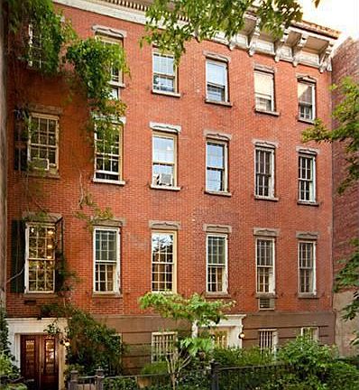3rd image of 225 W 11th St