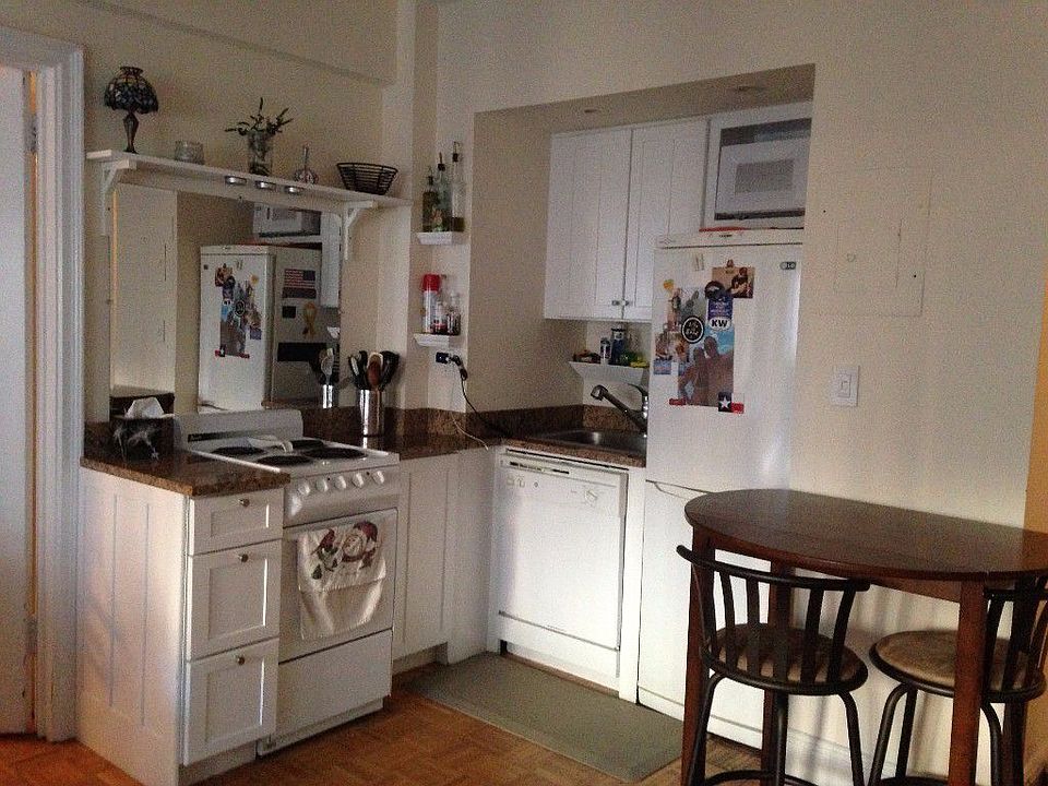 2nd image of 5 Tudor City Pl APT 911