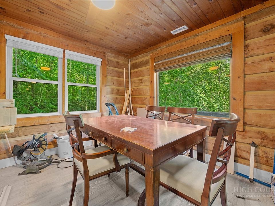 31st image of 2020 Castle Ford Road