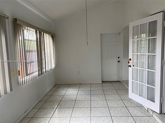 5th image of 11748 SW 103rd Ln #11748