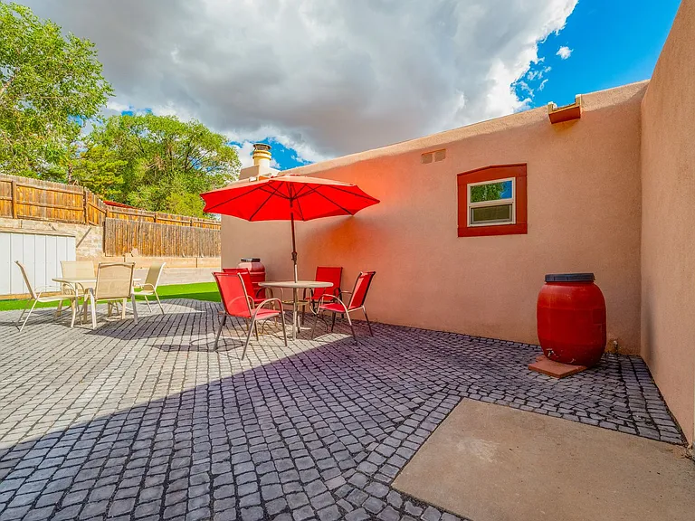 2911 Avenida Alamosa — Photo 21