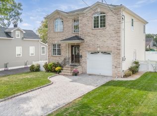 17 Ruby St, Springfield, NJ 07081