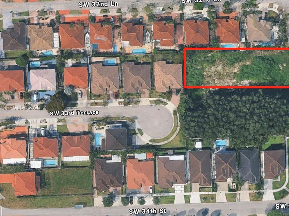 1st image of 148 SW 32nd Ln