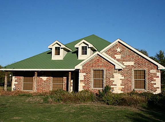 2nd image of 1130 Waterford Dr