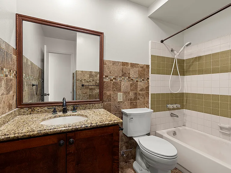 2170 Jefferson Ave — Photo 28