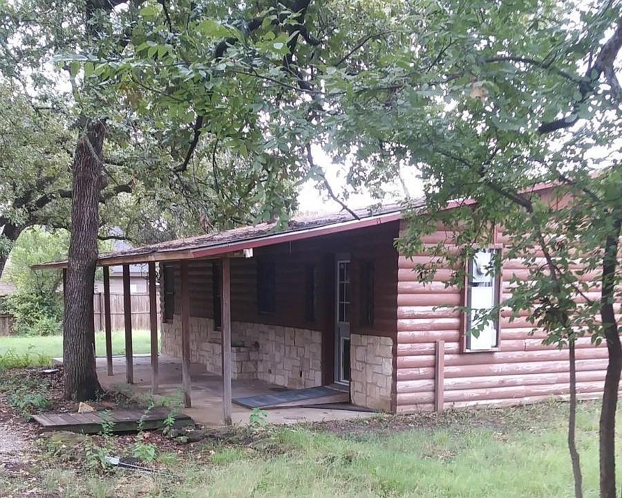 1st image of 102 Melody Ln