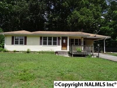 1st image of 292 Pauline Dr