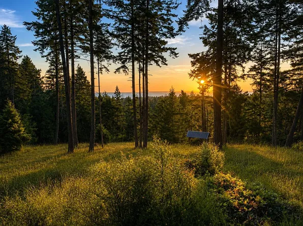 Bluff Rd W #1, Southern Gulf Islands, BC V0N 1P0