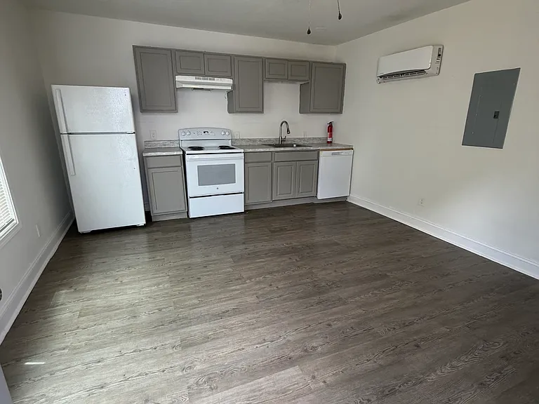 252 Joseph E Lowery Blvd NW #1 — Photo 1