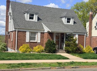 125 Wessington Ave, Garfield, NJ 07026