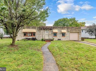 11 Short St, Harrington, DE 19952