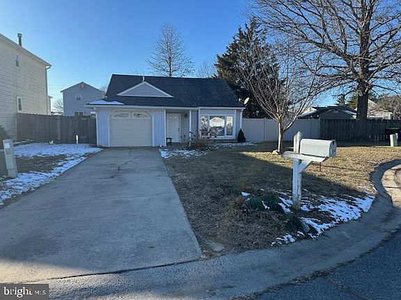 2nd image of 204 Skeet Cir W