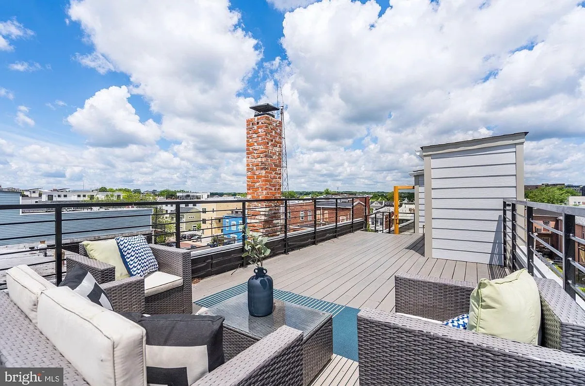 2 bed, 1716 sqft, $1,875 — Photo 4