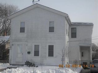 77 Grove St, Brockton, MA 02302
