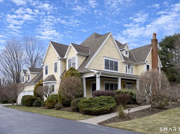 2 Ventres Way, Burlington, CT 06013