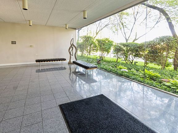 2nd image of 2020 Saint Johns Ave APT 105