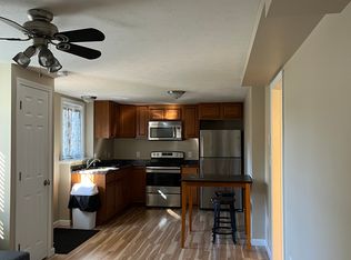 190 Old Post Rd, Kennebunkport, ME 04046