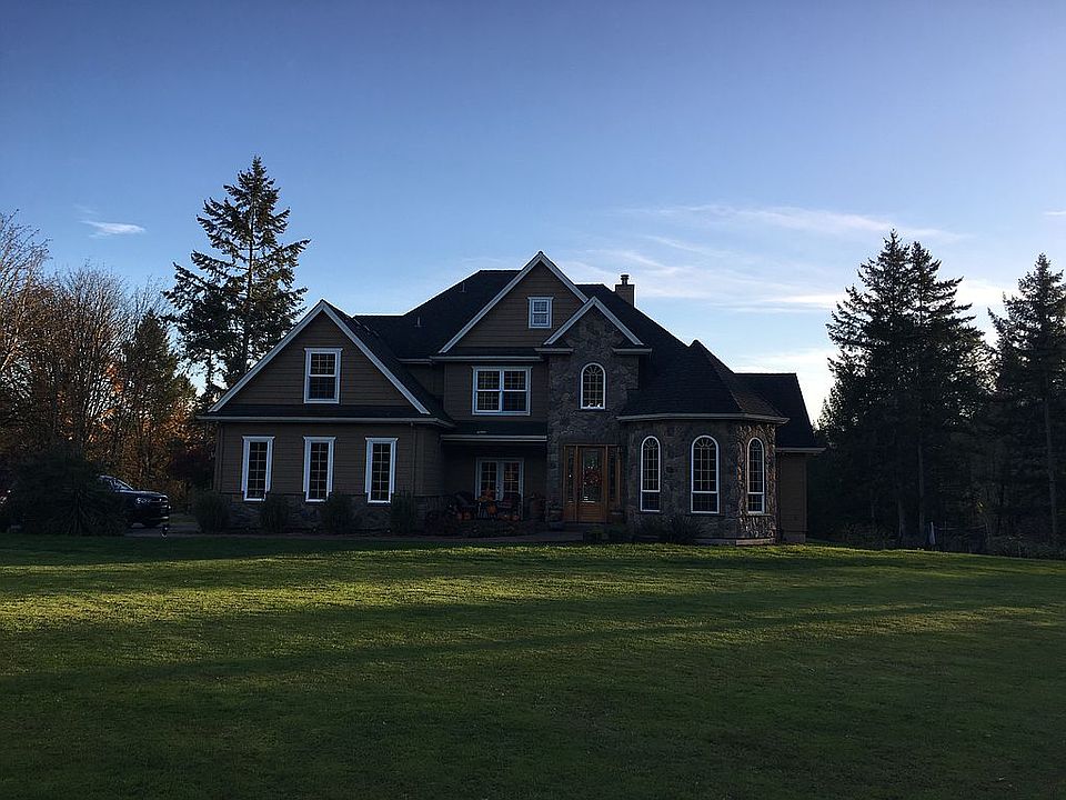 2nd image of 2520 SW Advance Rd