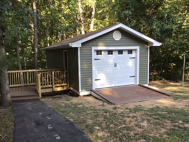 2nd image of 41 Eleanor Ln