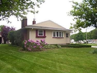 2nd image of 330 Dehoff Dr