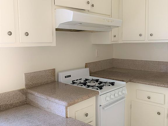 5th image of 431 N Holliston Ave APT 11