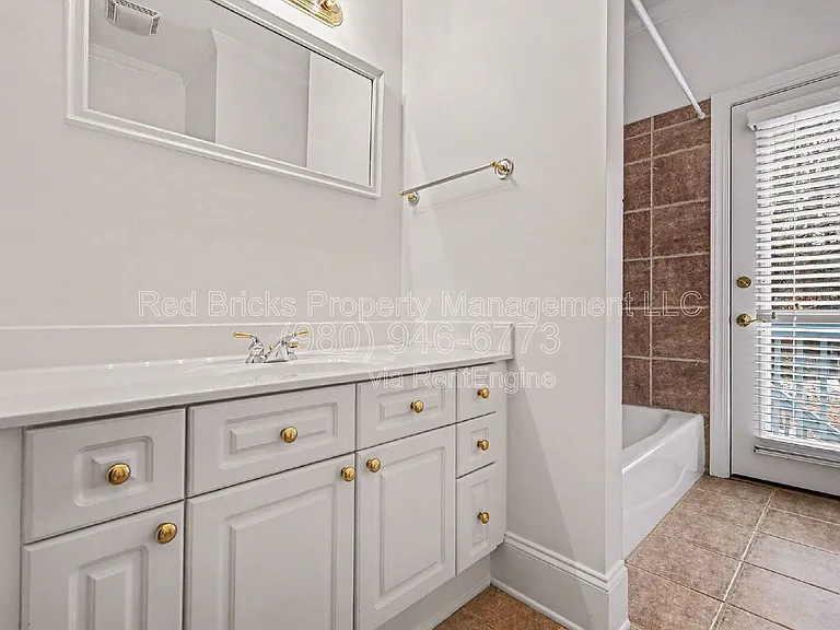 1760 Jacobs Way — Photo 16