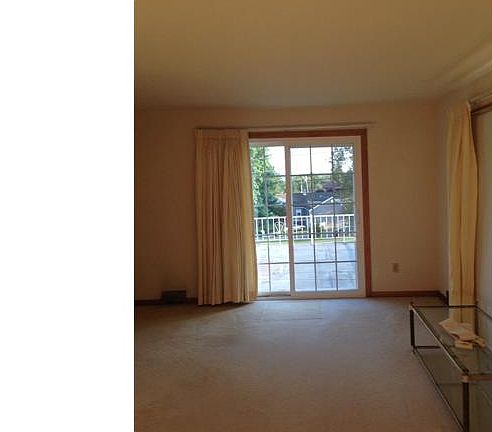 5th image of 65371 Three Hills Dr